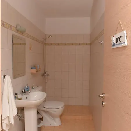Syros Summer House Kini